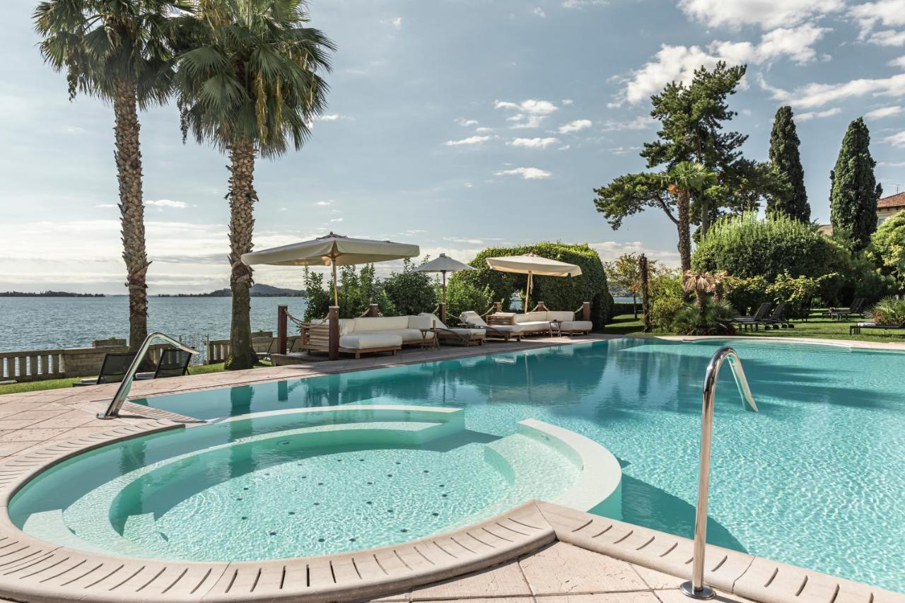 Hotel Villa Capri Gardone Riviera Exterior foto